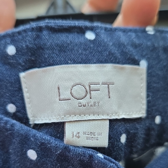LOFT Navy Polka Dot Shorts - Picture 6 of 7